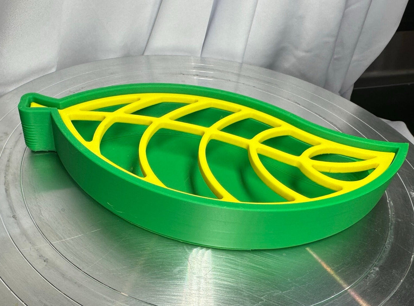 Large Leaf Soap Dish (7.5in long) | 3D Printed | PLA Filament
