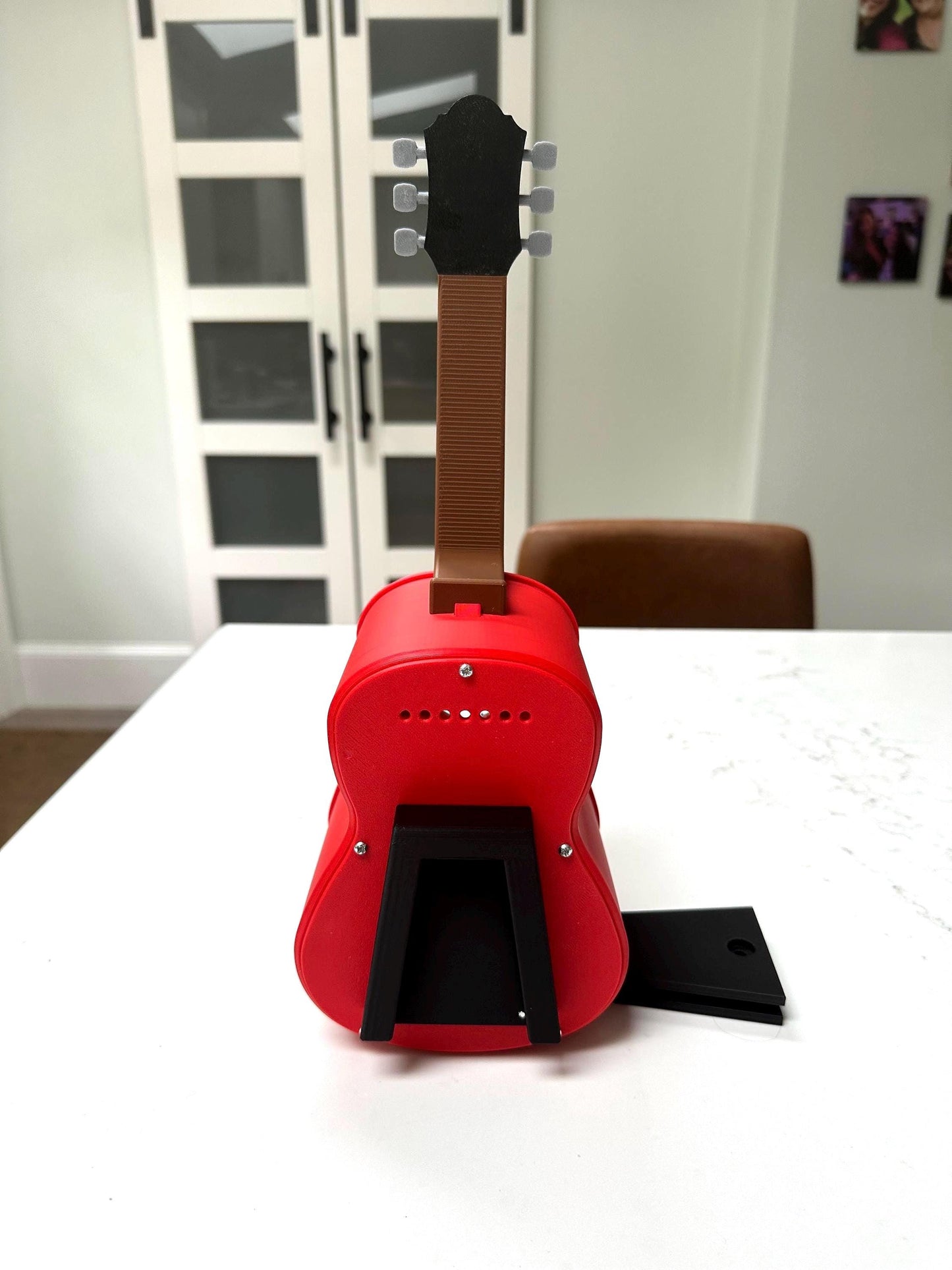 Guitar Bird House