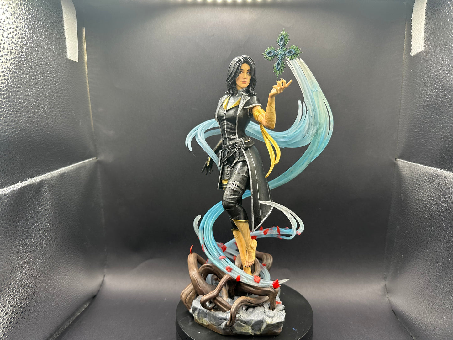 Lune Figurine – Clair Obscur Expedition 33 Fan Art | Painted or Unpainted Fantasy Model Kit | Collectible Gift | Some Assembly Required