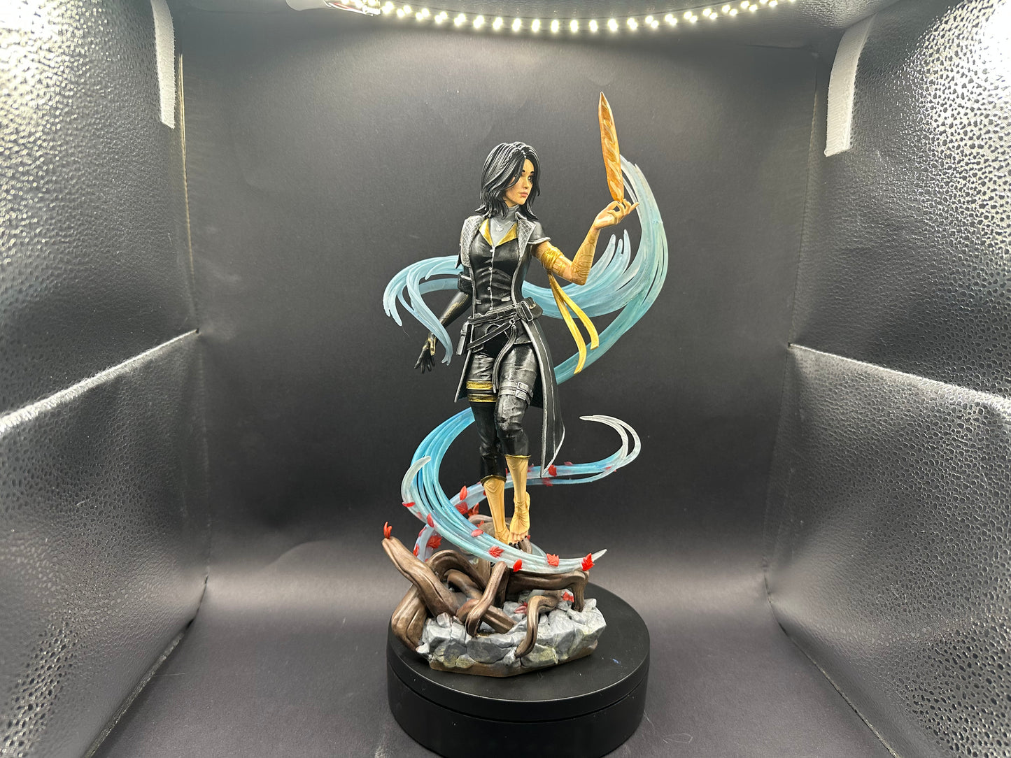 Lune Figurine – Clair Obscur Expedition 33 Fan Art | Painted or Unpainted Fantasy Model Kit | Collectible Gift | Some Assembly Required