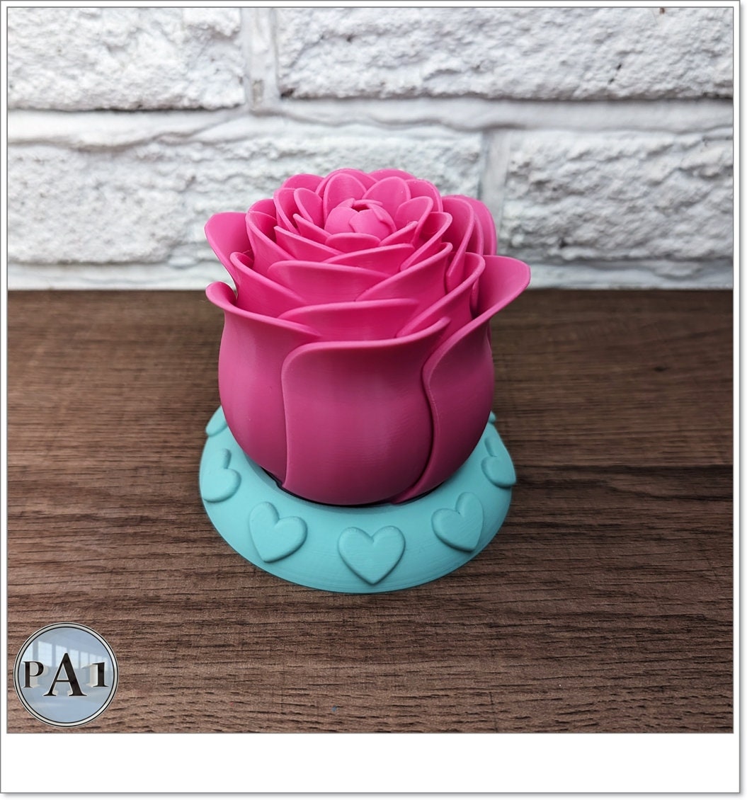 Illuminated Rose | 3D Printed | PLA Filament
