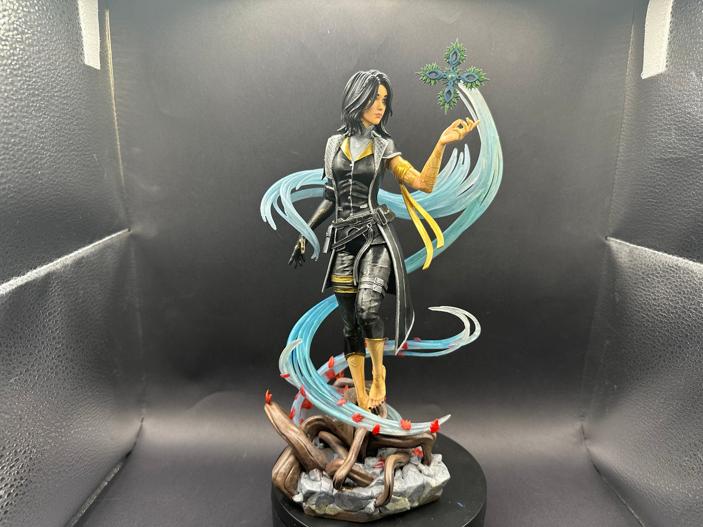 Lune Figurine – Clair Obscur Expedition 33 Fan Art | Painted or Unpainted Fantasy Model Kit | Collectible Gift | Some Assembly Required