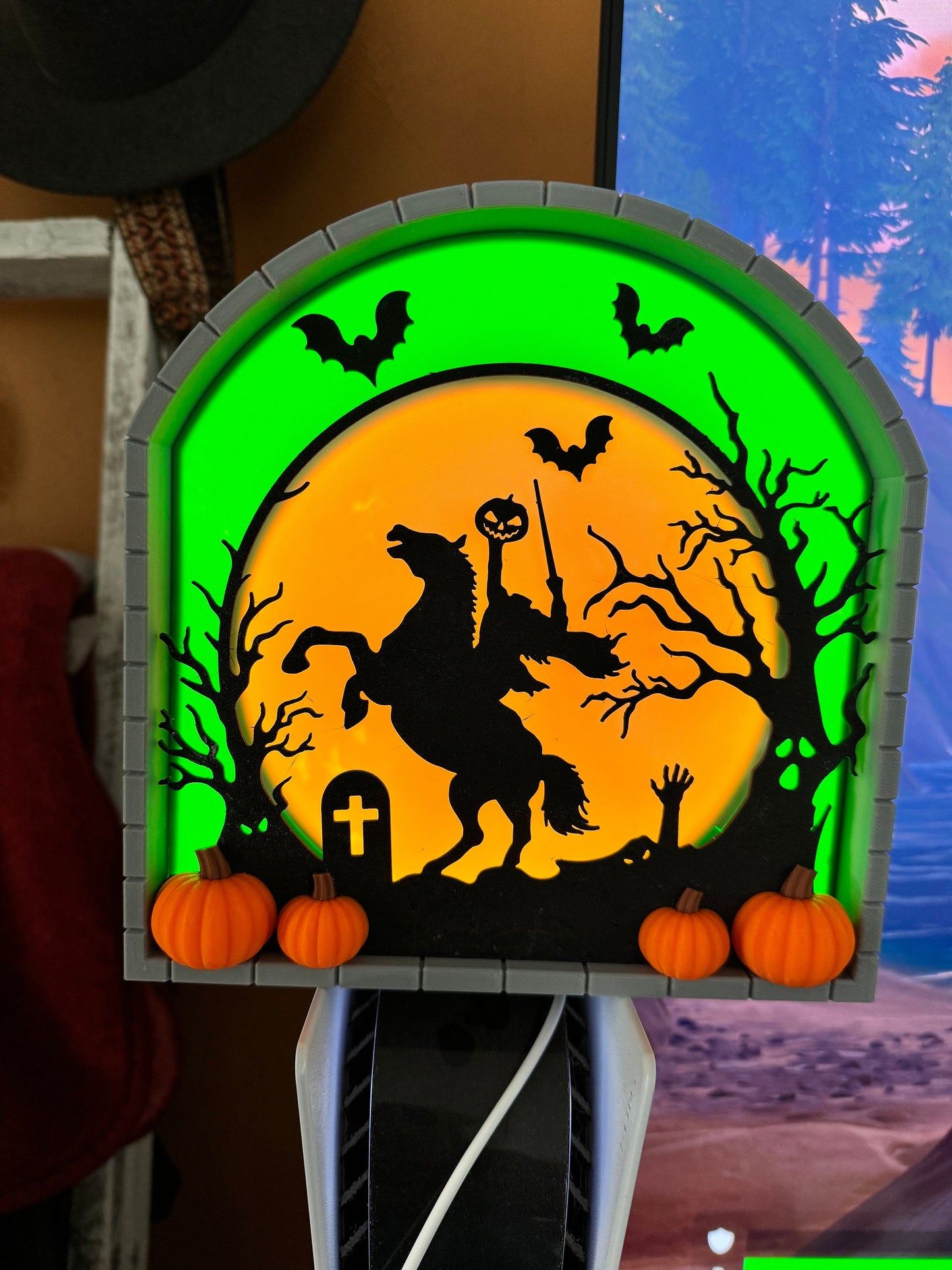 Headless Horseman Diorama Lamp | 3D Printed | PLA Filament
