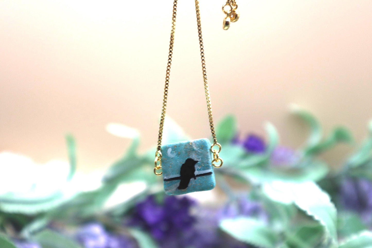 Adjustable Raven Pendant Bracelet | Gold plated Stainless Steel Adjustable Chain