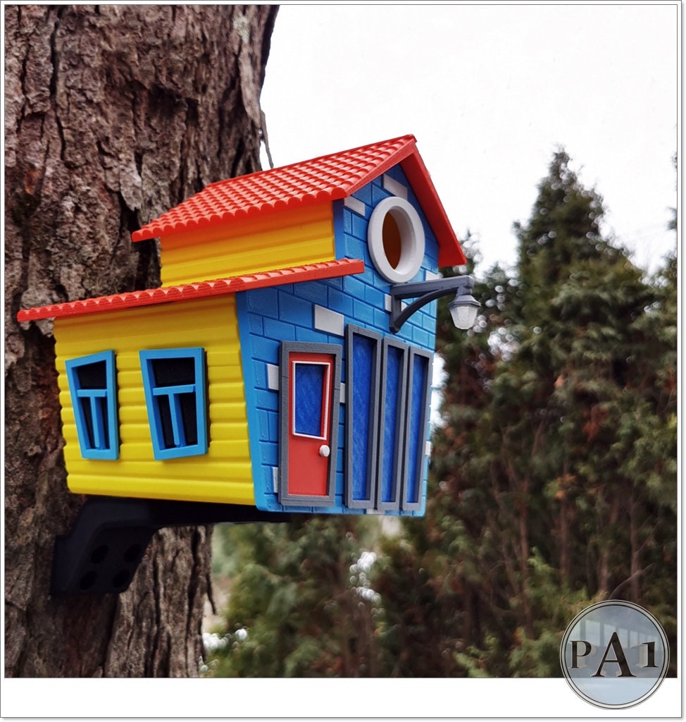 Toon Birdhouse