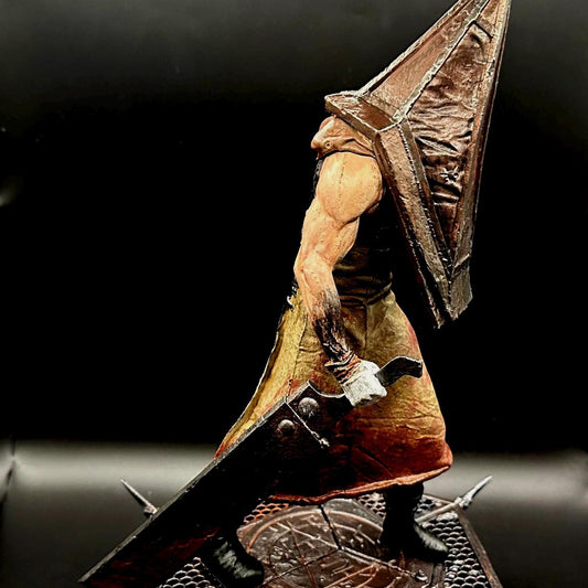 Pyramid Executioner | SOME ASSEMBLY REQUIRED