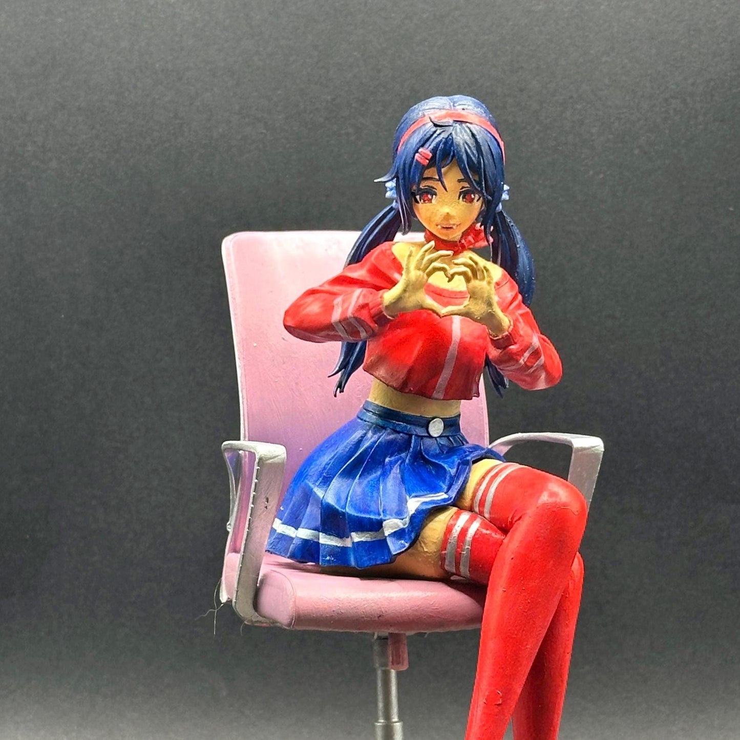 Creepy Robot Mita | SOME ASSEMBLY REQUIRED